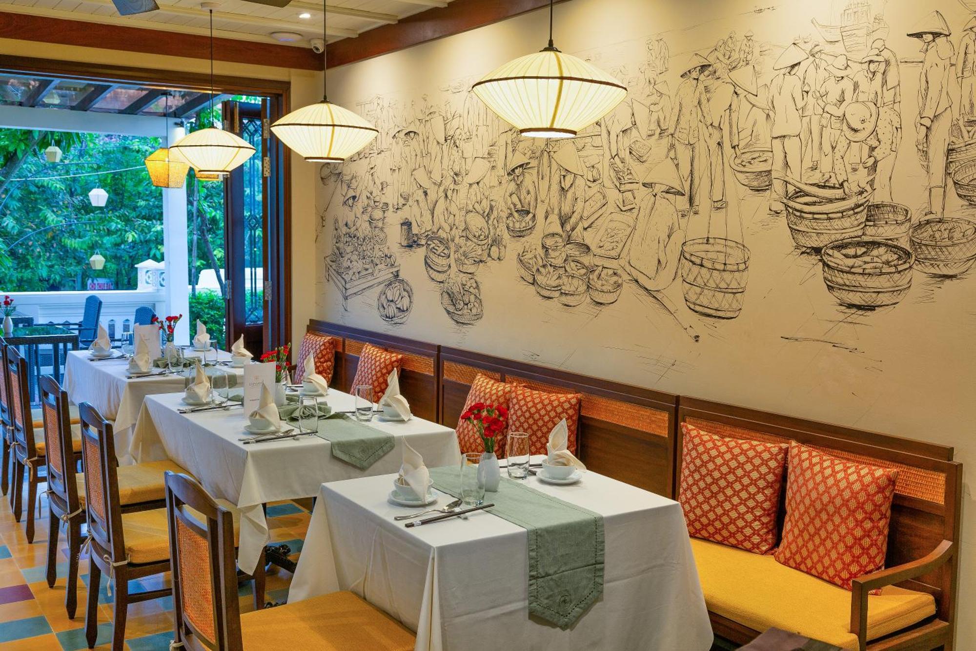 Cozy Savvy Boutique Hotel Hoi An Exterior foto Interior of the restaurant