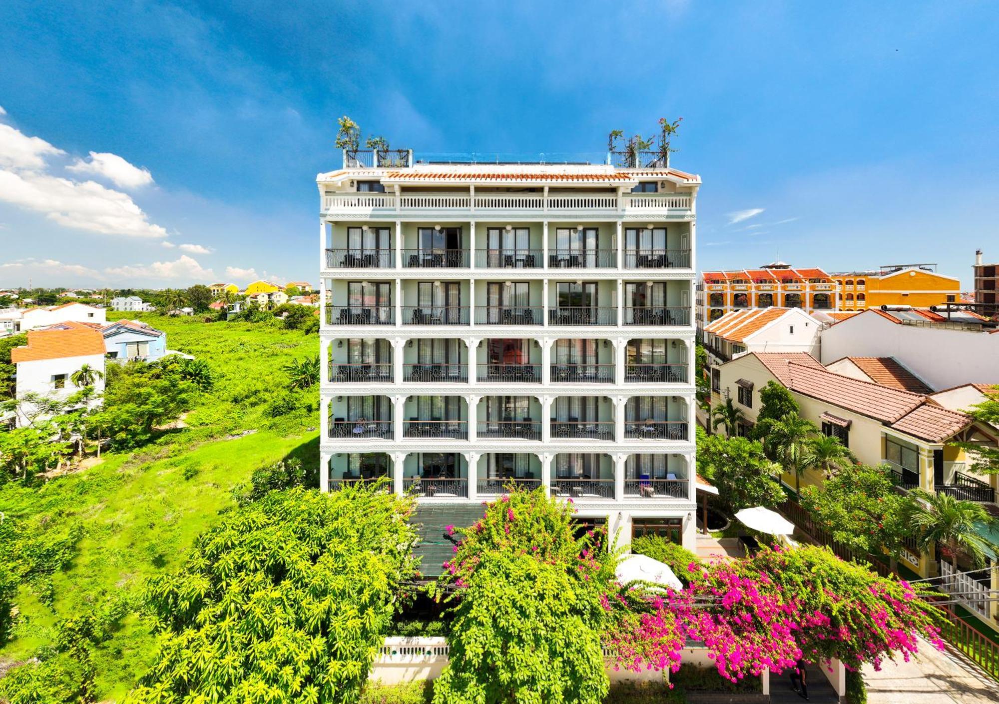 Cozy Savvy Boutique Hotel Hoi An Exterior foto The hotel in 2019