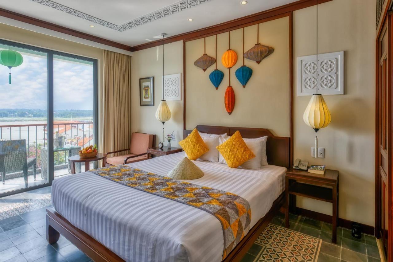 Cozy Savvy Boutique Hotel Hoi An Exterior foto A room at the hotel